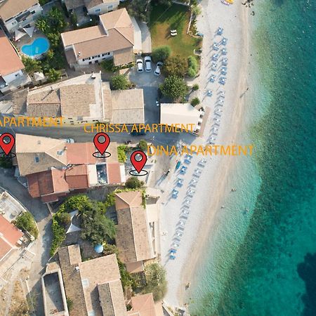 Kaminaki Beachfront Apartments Nisaki  Dış mekan fotoğraf