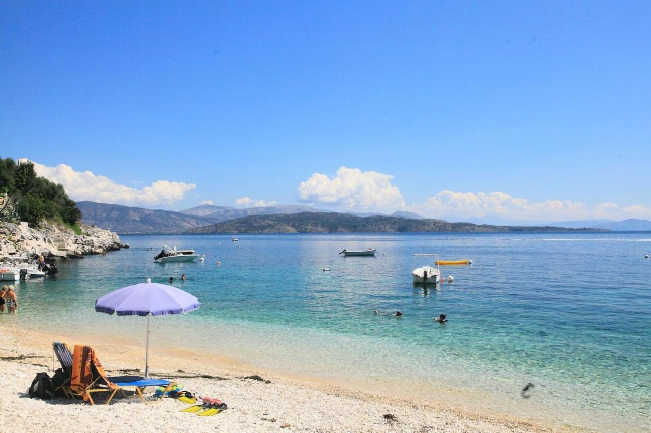 Kaminaki Beachfront Apartments Nisaki  Dış mekan fotoğraf