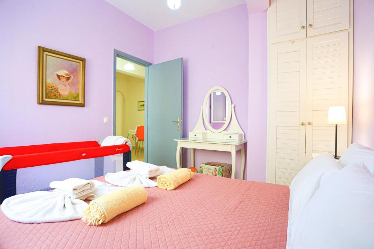 Kaminaki Beachfront Apartments Nisaki  Dış mekan fotoğraf