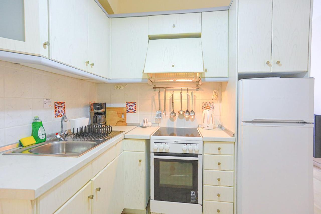 Kaminaki Beachfront Apartments Nisaki  Dış mekan fotoğraf
