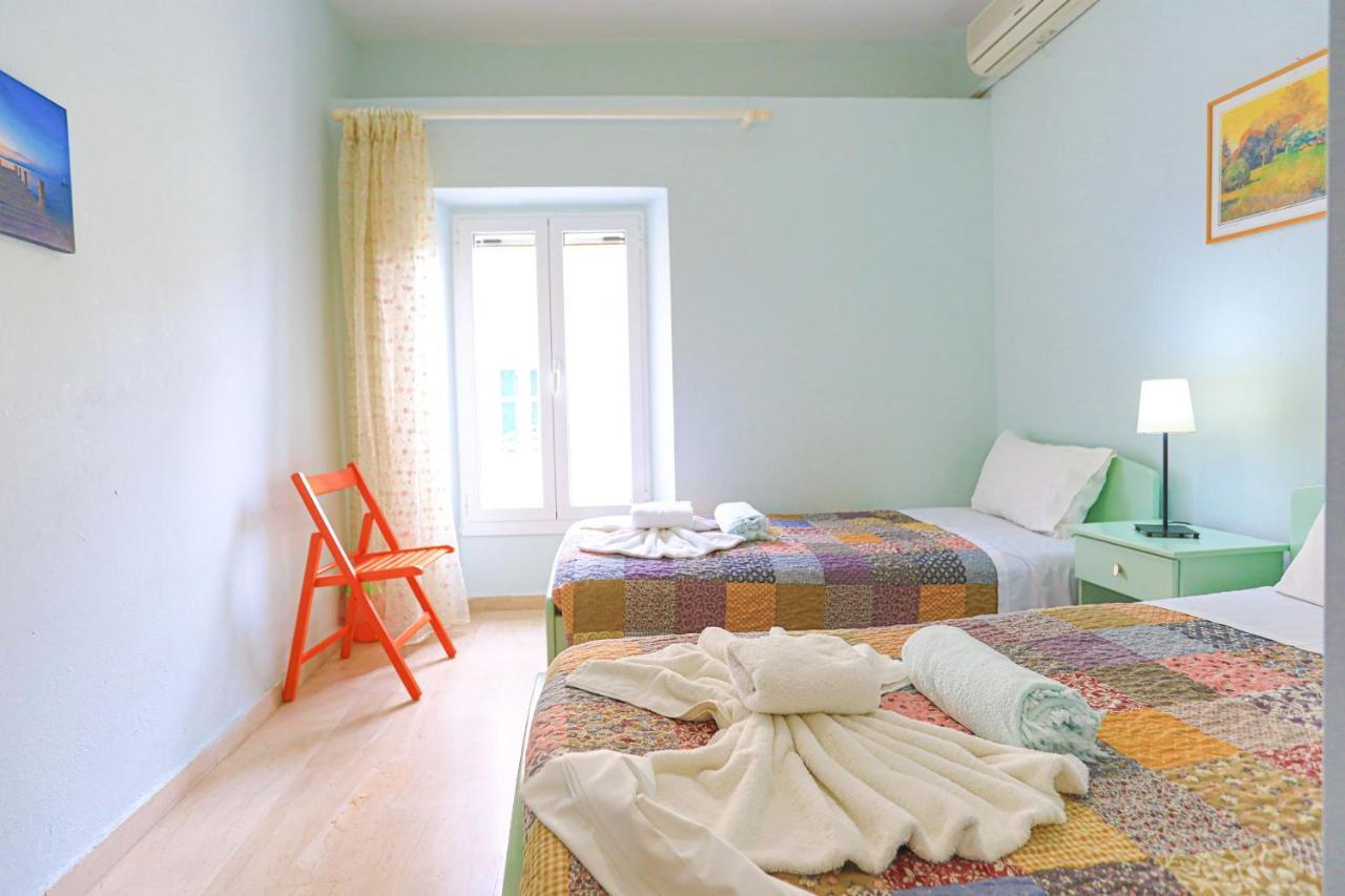 Kaminaki Beachfront Apartments Nisaki  Dış mekan fotoğraf